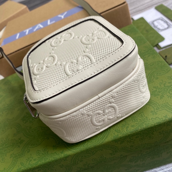グッチバッグ素材ディテール